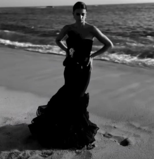 SAIA CORTE SEREIA PRETO